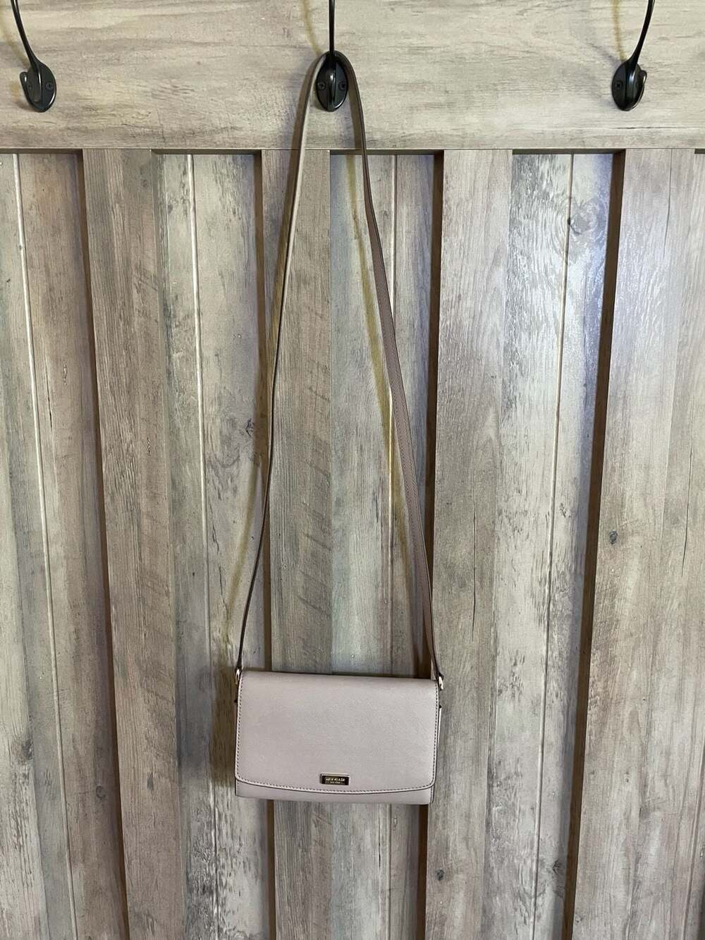 Kate Spade Tilden Place Alek Crossbody Bag in Saffiano Leather